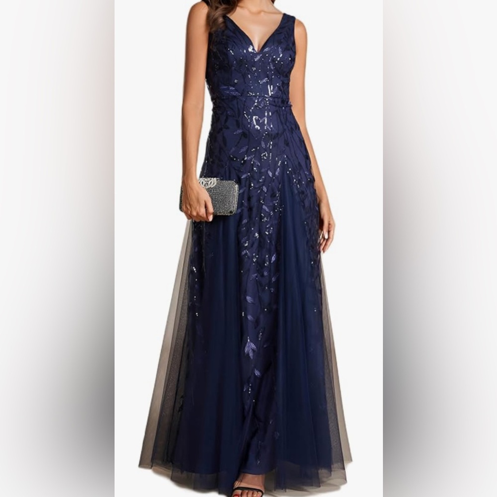 Ever-Pretty navy blue women’s elegant evening gown.